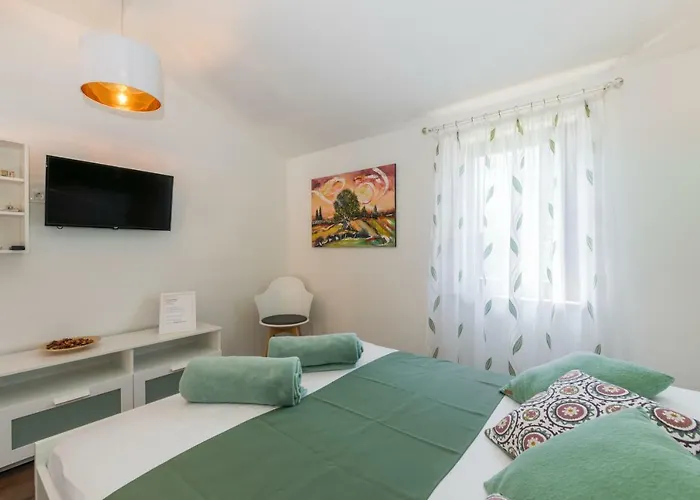Bed & Breakfast Carmela Umag