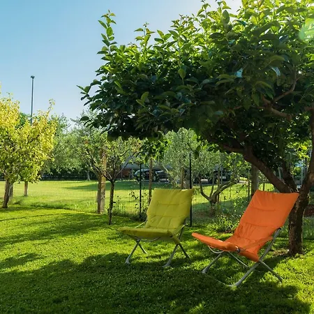 Carmela Bed & Breakfast 4*